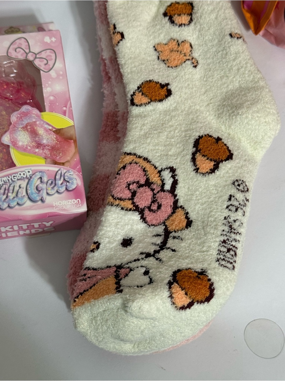 Hello Kitty Boo Basket - Picture 3 of 5